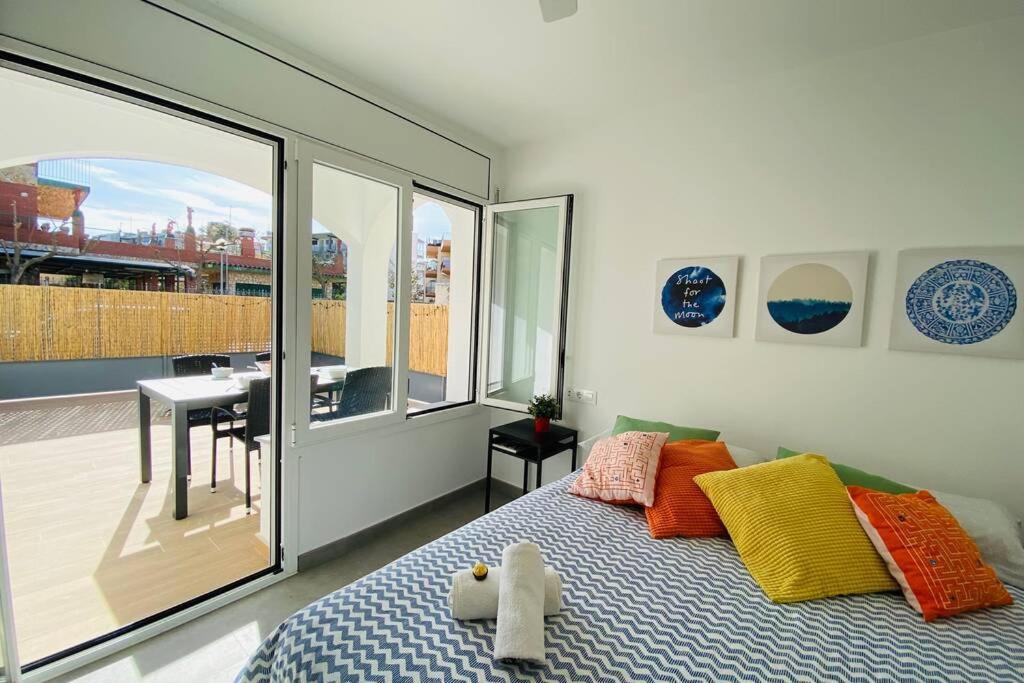 70 M2, Apartamento Cerca De La Playa, Apto Minusvalidos. Roses Exterior photo